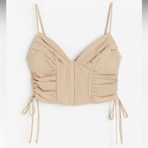 H&M women’s Beige cropped corset style tank top size large - Picture 2 of 12